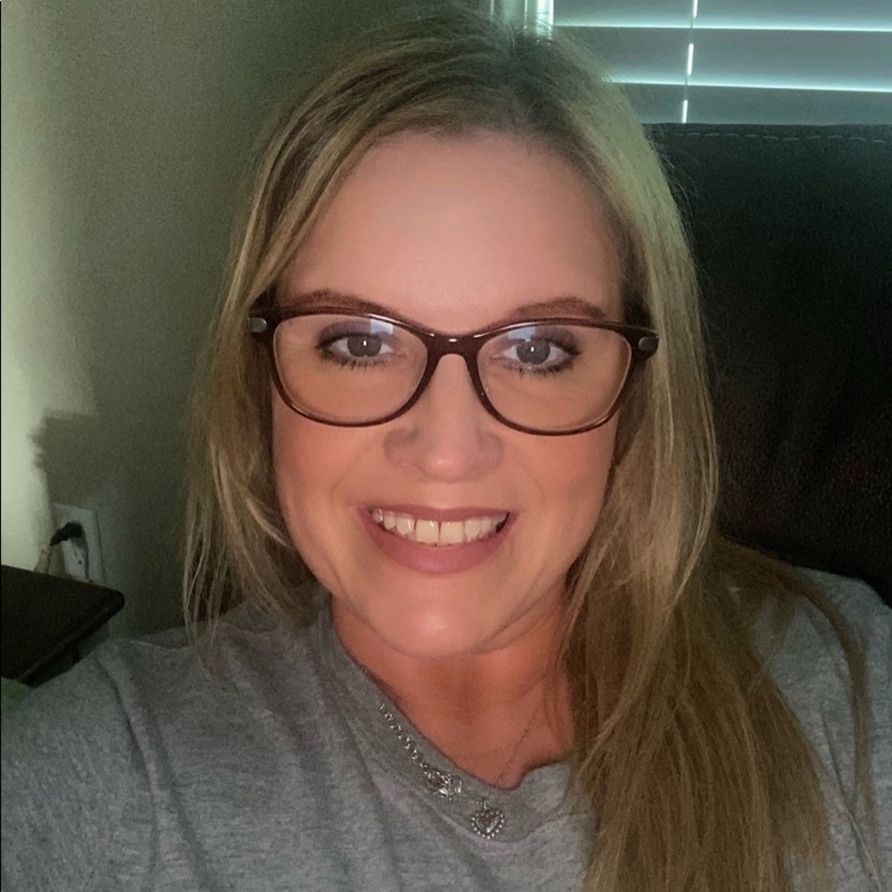 Meet your Posher, Rachel